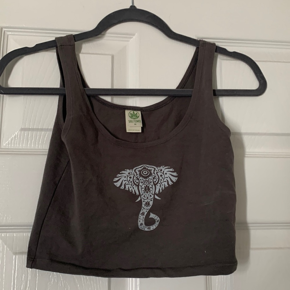 Cute elephant tank top. Never worn. Size medium